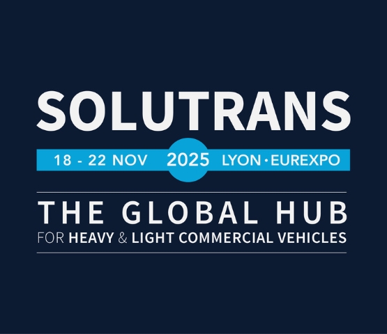 SOLUTRANS logo avec signature de marque anglaise